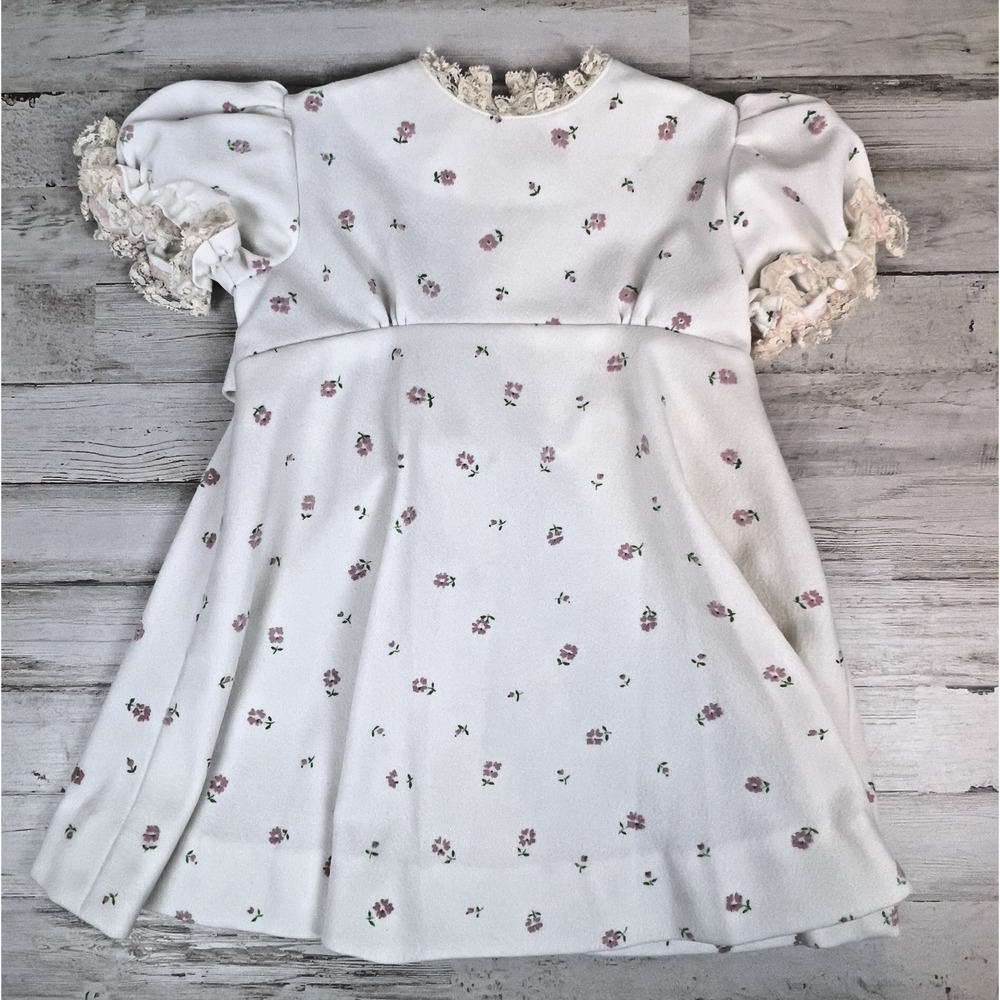 VINTAGE 1970s Baby Dress 6–9M White Pink Floral Lace Puff Sleeve Easter Cottage